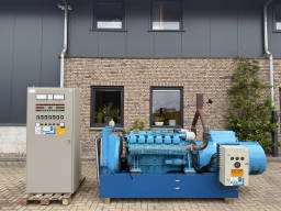 Mercedes-Benz OM 404 AvK 200 kVA noodstroom aggregaat generatorset 382 hours