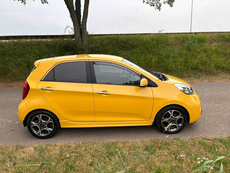 Kia Picanto 1.2 Cvvt SportsLine 8