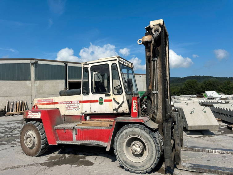 Svetruck Svetruck 13 120 35 13 120 35 3