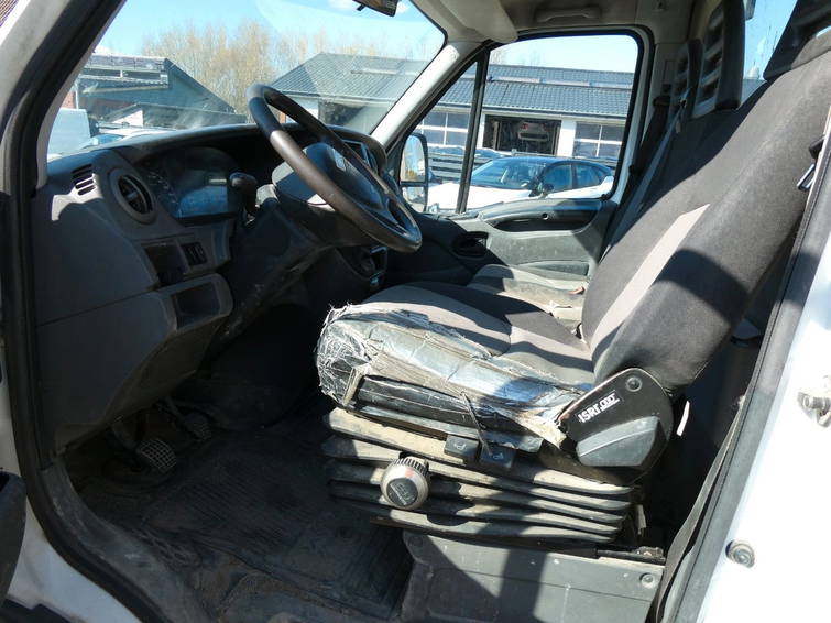 Iveco Daily 35 35S15 2,3, 6-g Lad 4