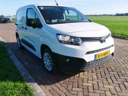 Toyota ProAce City 1.5 D-4D Comfort 96kW AUT. AC Navi 10499 EX BTW