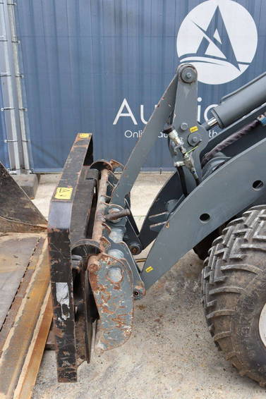Giant V452T 12