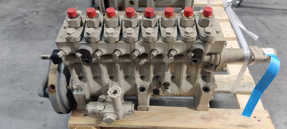 Mitsubishi Fuel Pump 48280-00001 Used 6