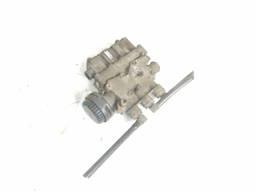 DAF Air suspension control valve, Ecas
