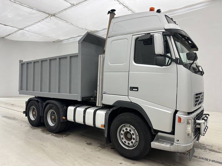Volvo FH 550 - 6x4 - kipper/trekker 3