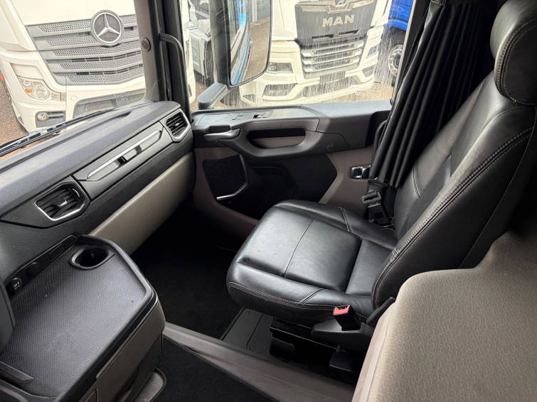 Scania R450 ADR TUV 14