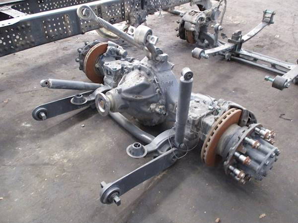 Mercedes-Benz R440-13,0/C22.5 1