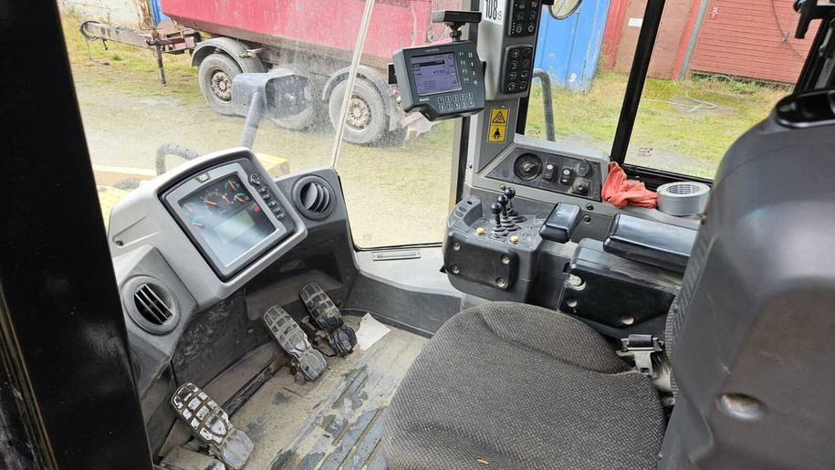Caterpillar 972K 13.000hrs 1x Bucket 6