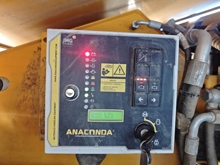 Anaconda DF 410 Tracked Screener 15