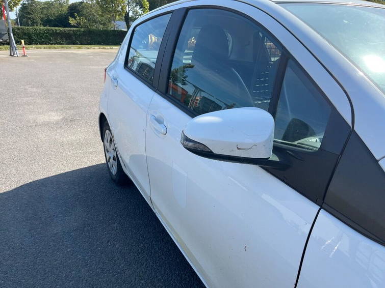 Toyota Yaris 1.0VVT-i Benzin Varevogn 15