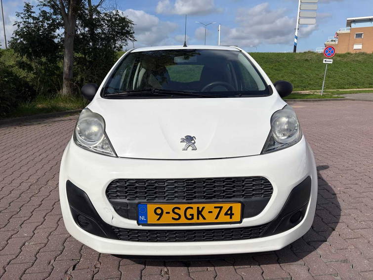 Peugeot 107 1.0 Access Basic 8