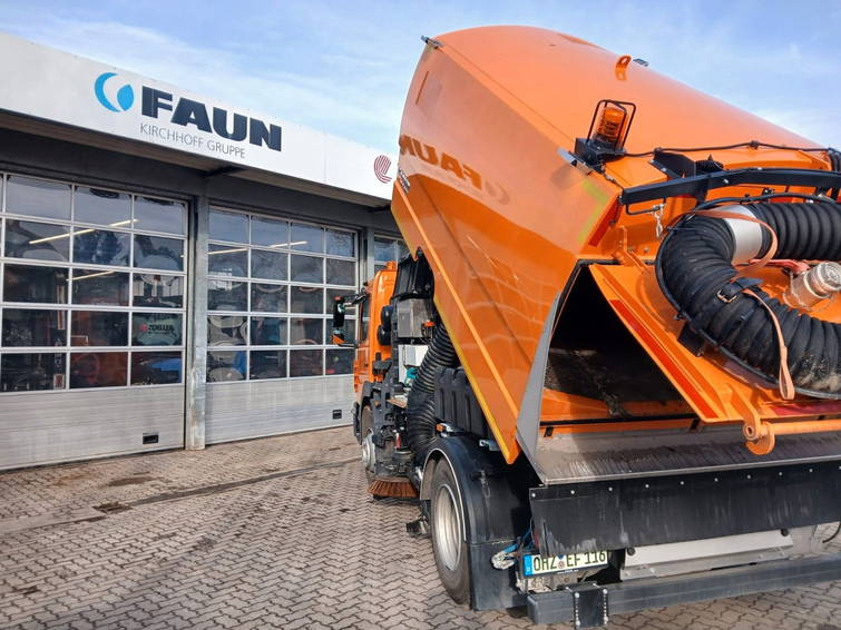 Mercedes-Benz Atego 1323 LKO mit Faun Viajet 6 R/L H 11