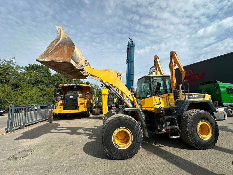 Komatsu WA 470-5H 10