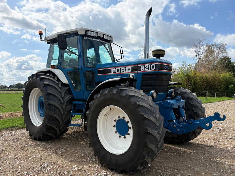 Ford 8210 III 4WD 3