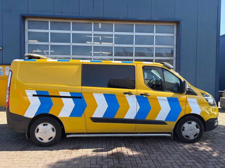 Ford Transit Custom 340 2.0 Tdci L2H1 Tr 10
