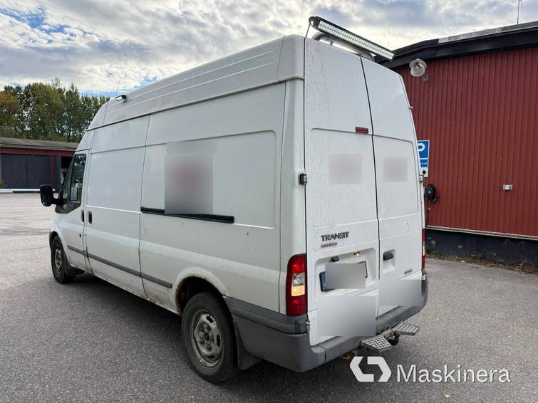 Ford Transit 7