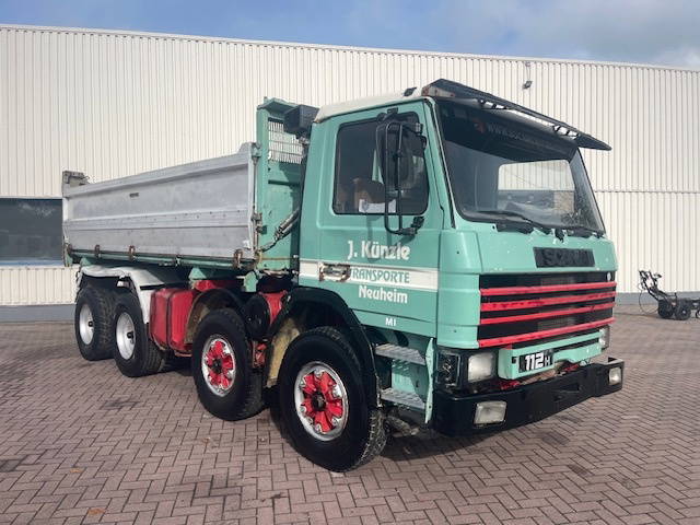 Scania P112 360 8x4 2