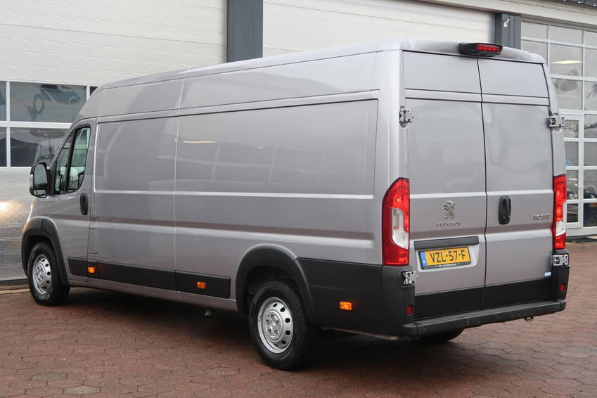 Peugeot Boxer 2.2 BlueHDi 165 L4H3 Camera/ Cruise/ Airco/ Carplay ETC. 24