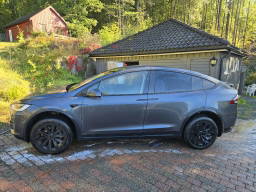 Tesla Model X 2018 MOD Karbon Skinn 20" Chrome Delete