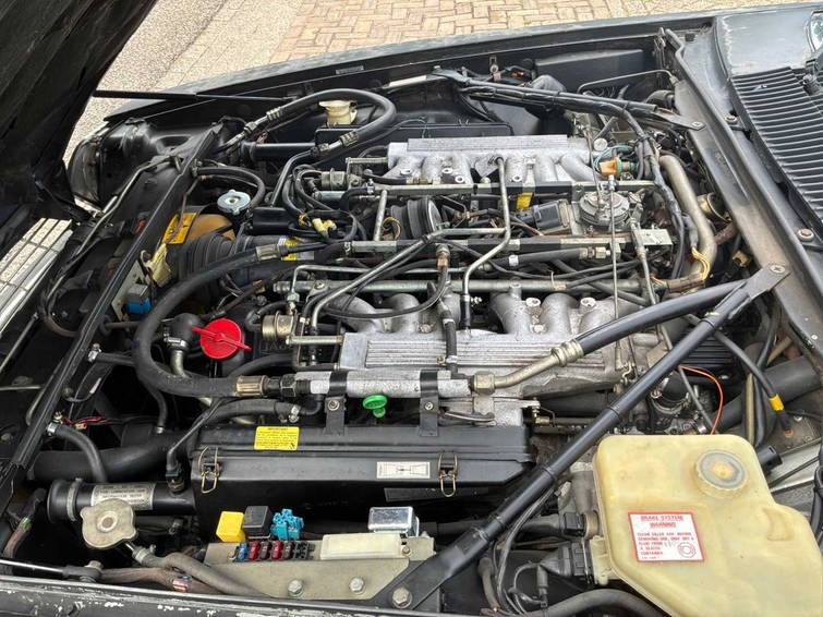 Jaguar XJS 16