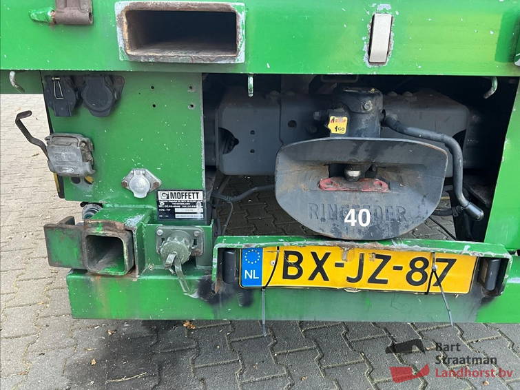 Volvo FM 420 EEV 6X2 Globetrotter met open laadbak. 6