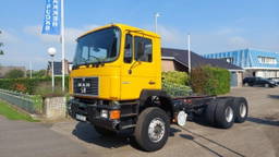 MAN 26.372 Manual ZF Gearbox Steel Suspension 6X4