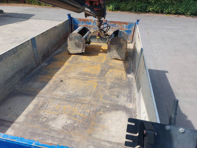 MAN TGS 26.430 6x4 + container + HMF 1330 K3-Funk 18
