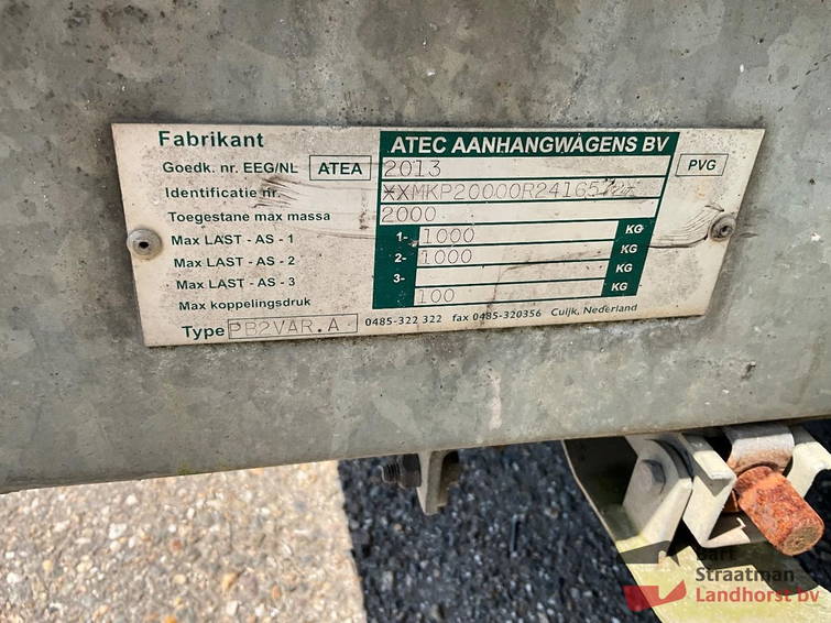 Atec PB2 met Brouwer schaftkeet. 6