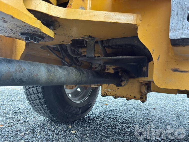 Caterpillar 908H 15