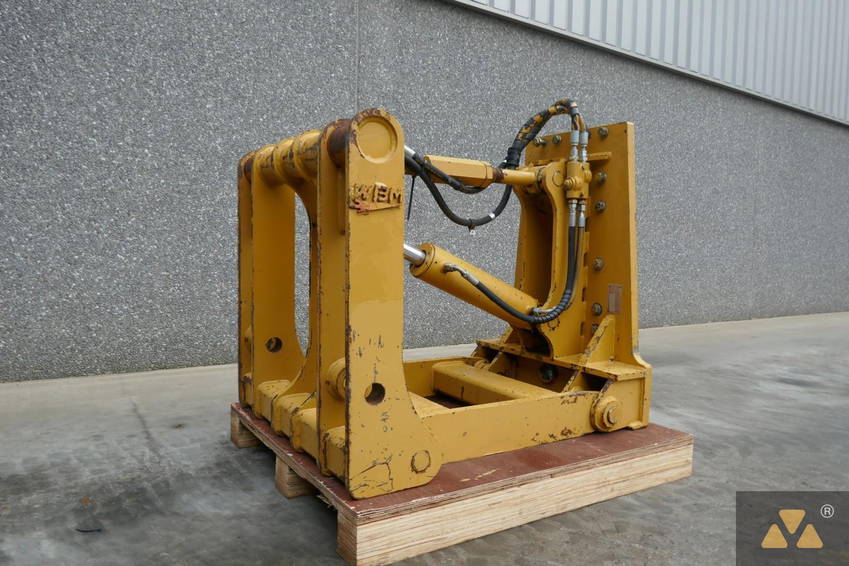 Diversen Weldco-Beales Front lift 1