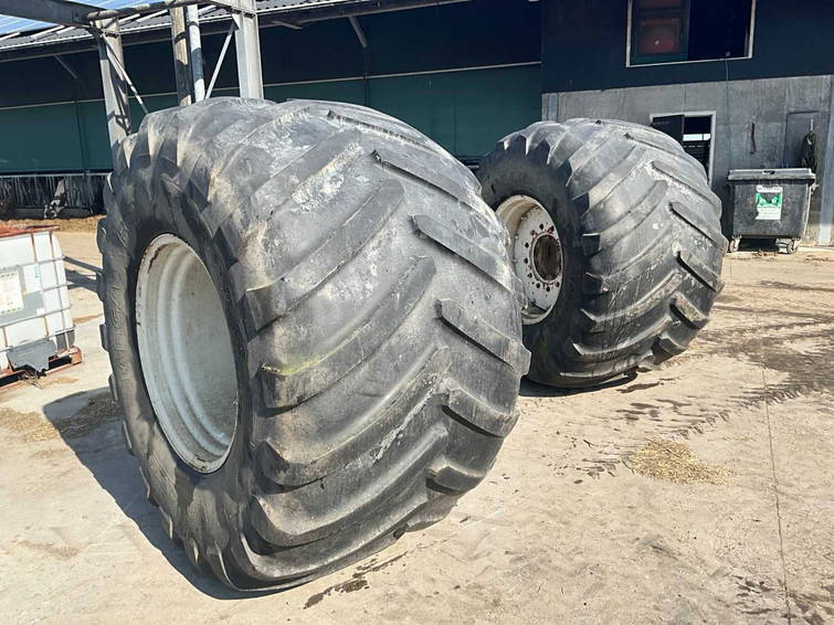 Michelin Mega X BIB 1050/50R32 2