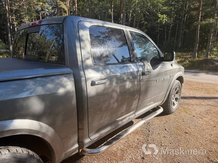 Dodge Ram Pick Up Hemi 1500 5.7 17