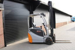 Still RX20 15 heftruck elektrische triplex sideshift