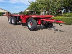 Pacton 2822 C-2 3-axle Pacton container trailer with lift axle