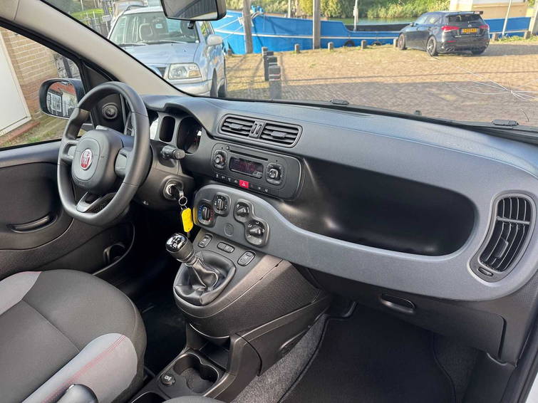 Fiat Panda 1.2 Popstar 8