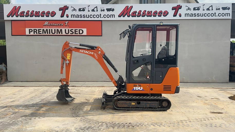 Hitachi ZX19 -6 CR 2