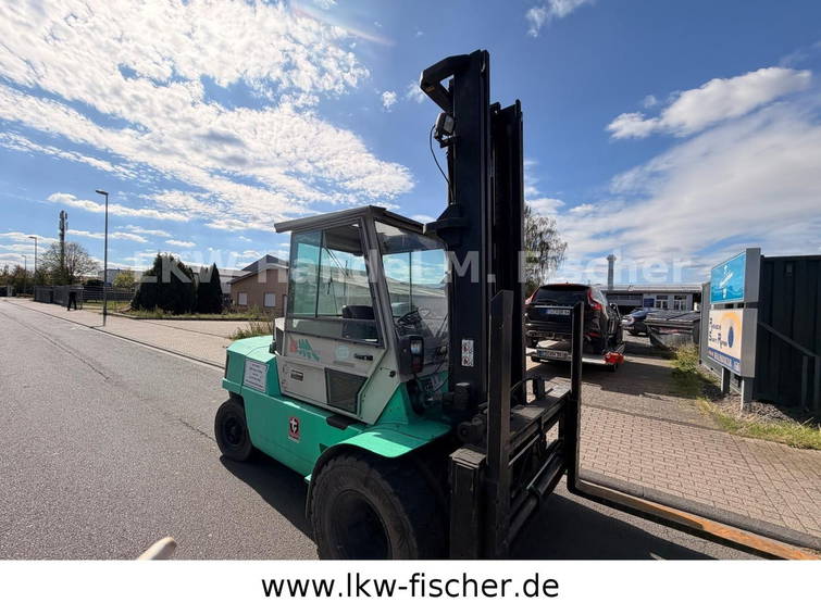 Mitsubishi FD50 5,0 t Duplex Hubhöhe 2,5mZwillingsbereif 9