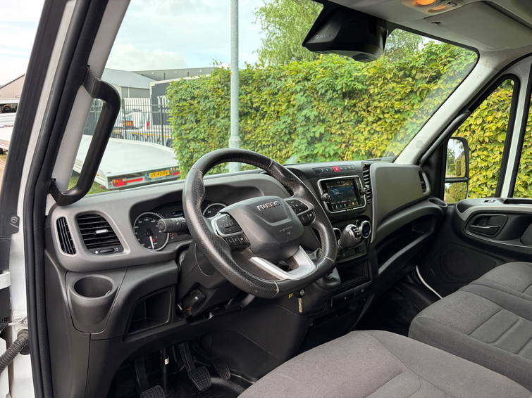 Iveco Daily 35C16 3.0 , kipper , trekhaak 3500 Kg , 8