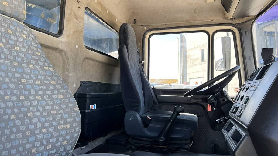 MAN 41.364 VF 8x4 8