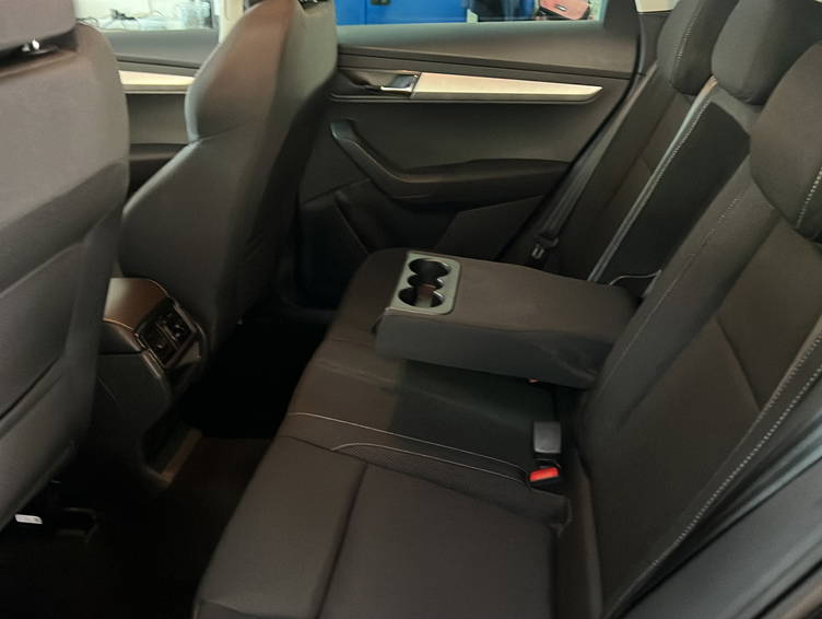 Škoda Karoq 1.5 TSI DSG SelectionKessyDABLED 15
