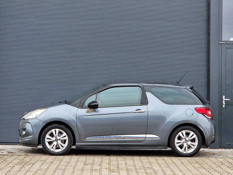 Citroën DS3 1.6 So Chic 8