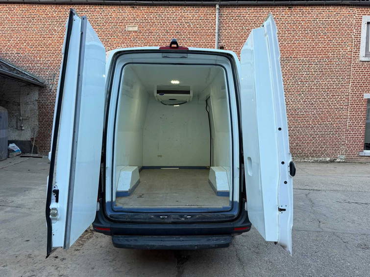 Mercedes-Benz Sprinter 317 CDI L2H2 16