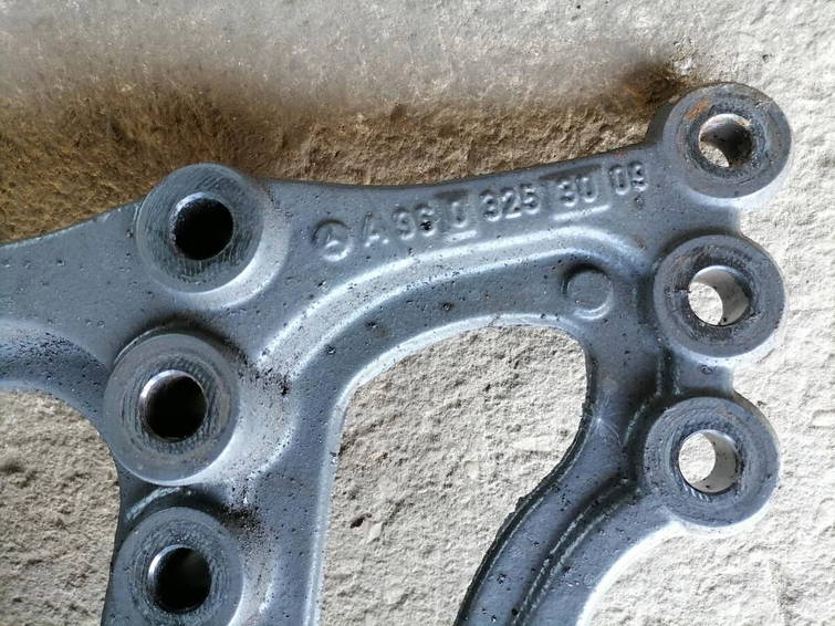 Mercedes-Benz Rear axel spring 4