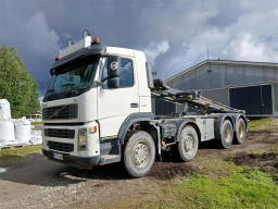 Volvo FM 8X4 Vaijerivaihtolava-auto