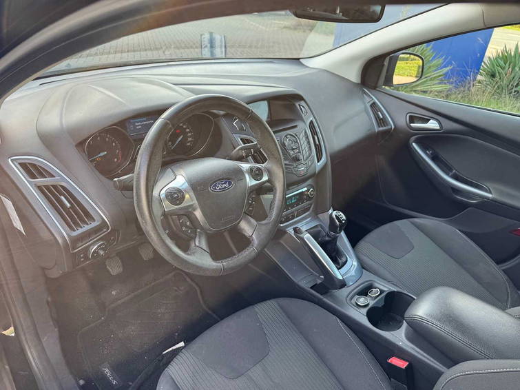 Ford Focus 1.0 EcoB. Titanium 13