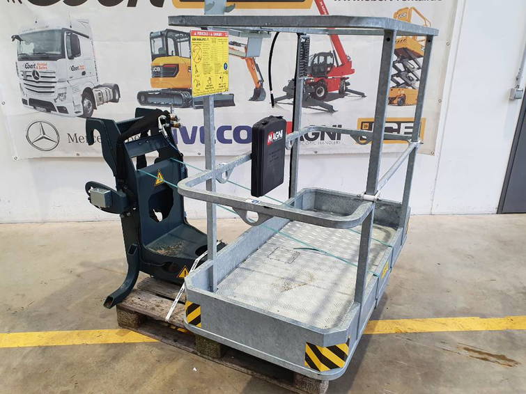 Magni Arbeitskorb / Baumpflegekorb / drehbar NEU 2