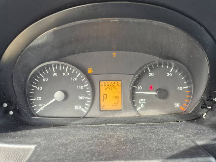 Mercedes-Benz Sprinter 516 Palfinger HDS / Serviced 29