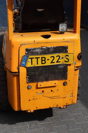 WCM FOX HT25J 17
