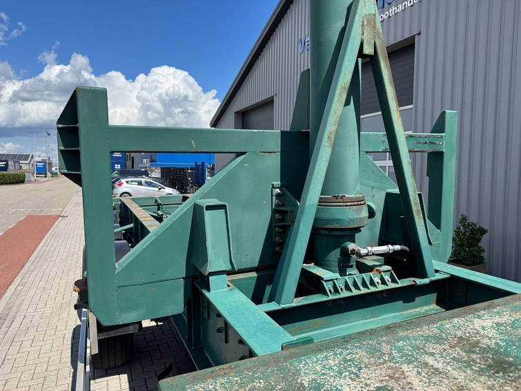 Pacton 20 Ft. Container Kipper, Full Steel Suspension, Fu lly self Support 16