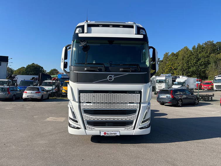 Volvo FH 13.500 6x2 Tractorhead I-Save I-See Euro 6 5